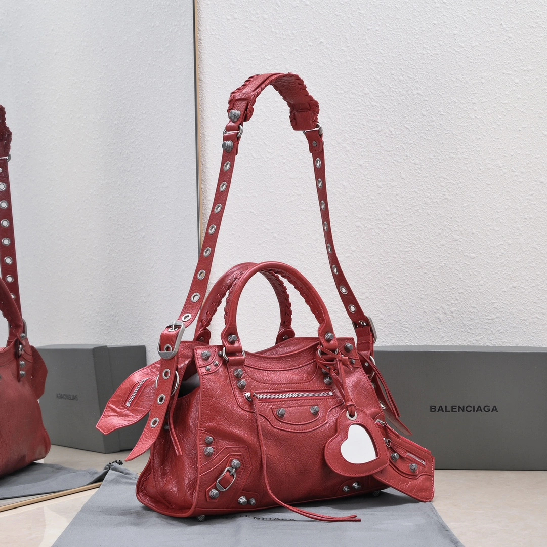 Balenciaga Neo Cagole Vintage Lambskin Trapezoid Bag Seasonal 60972