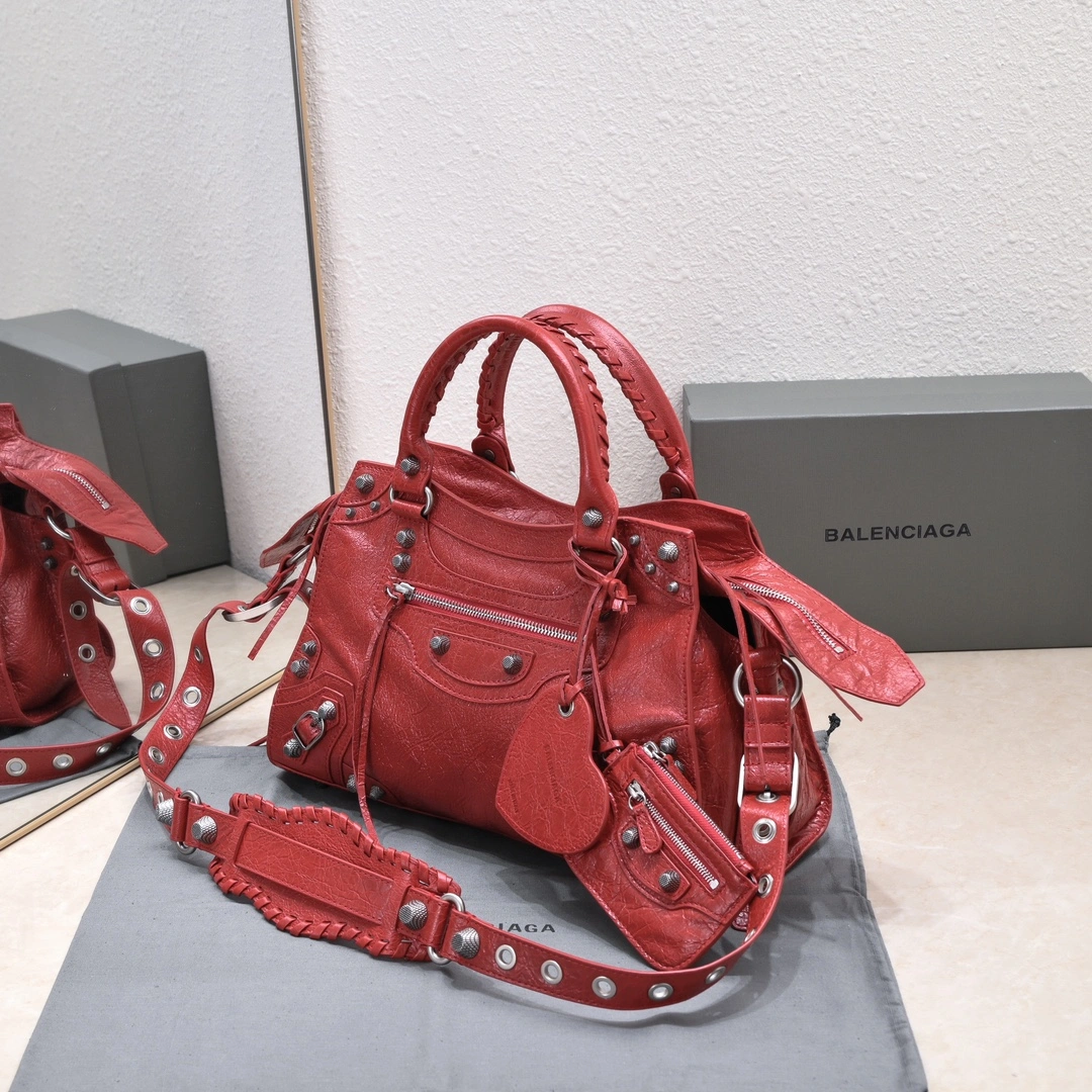 Balenciaga Neo Cagole Vintage Lambskin Trapezoid Bag Seasonal 60972
