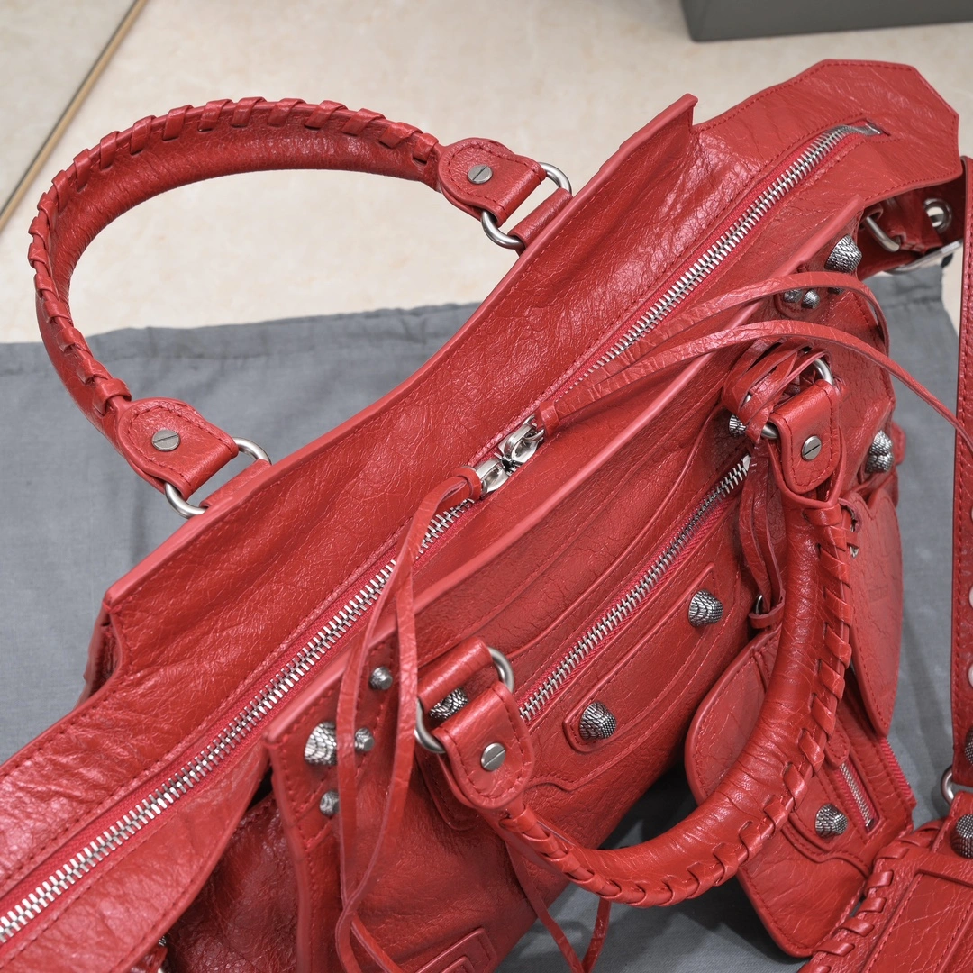 Balenciaga Neo Cagole Vintage Lambskin Trapezoid Bag Seasonal 60972