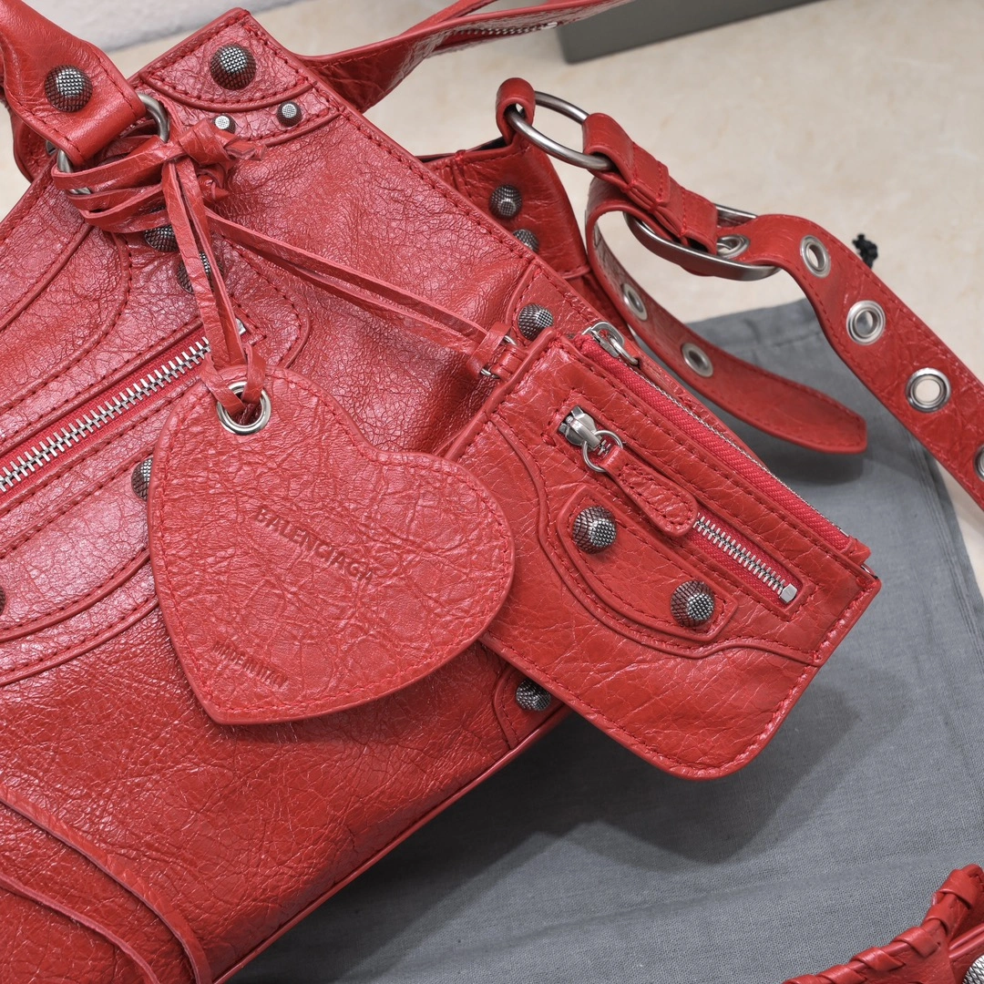 Balenciaga Neo Cagole Vintage Lambskin Trapezoid Bag Seasonal 60972