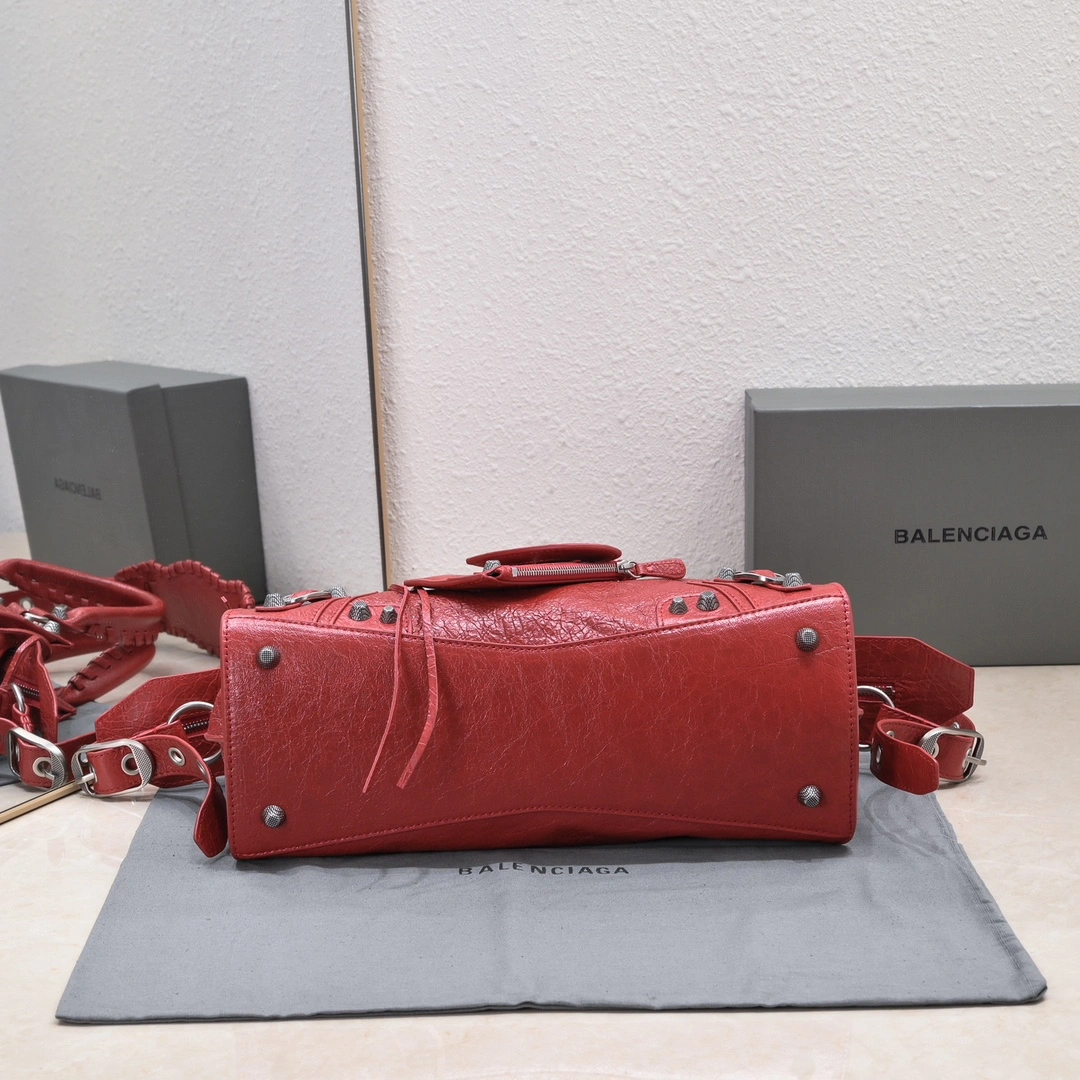 Balenciaga Neo Cagole Vintage Lambskin Trapezoid Bag Seasonal 60972