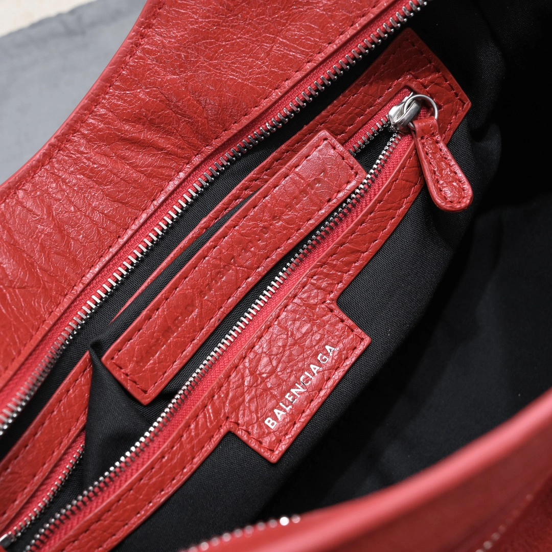 Balenciaga Neo Cagole Vintage Lambskin Trapezoid Bag Seasonal 60972