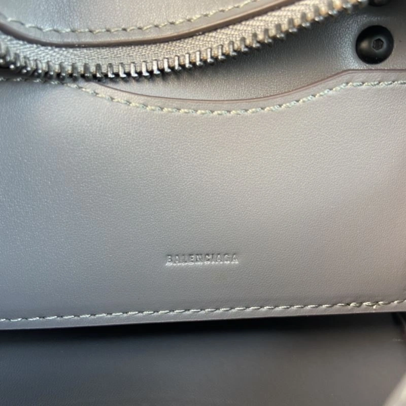 Balenciaga Neo  Trapezoidal Motorcycle Bag Thermal 78353