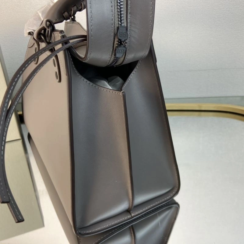 Balenciaga Neo  Trapezoidal Motorcycle Bag Resilient 78355