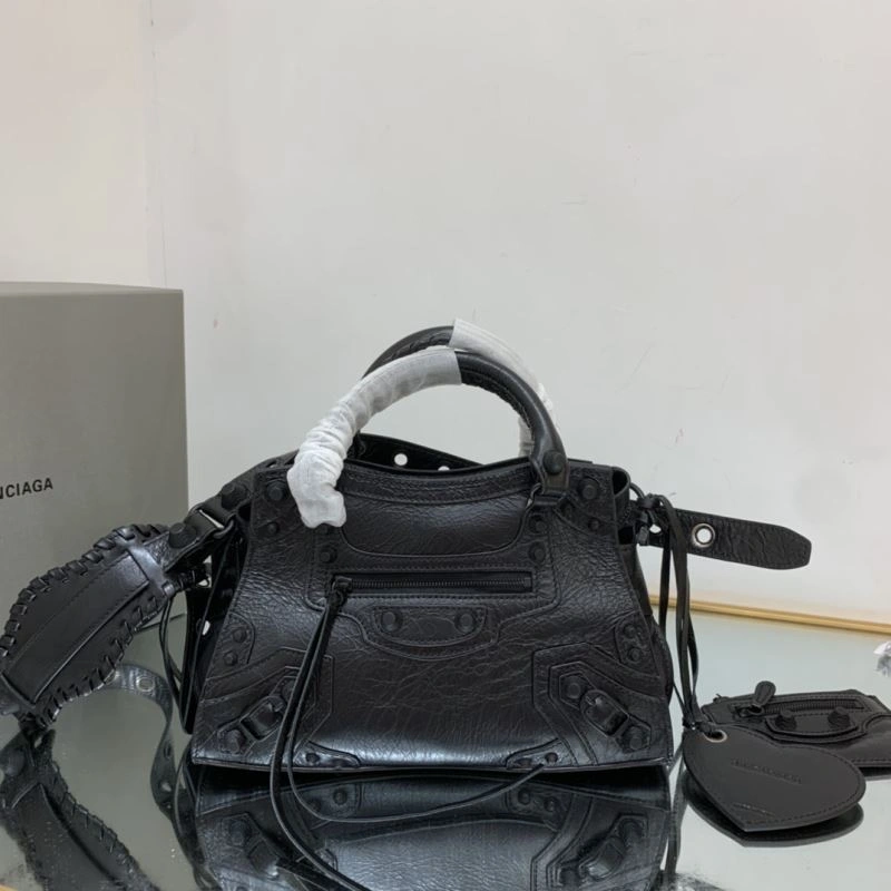 Classic Balenciaga Neo Le Cagole City Handbag in Neon Colors 78777