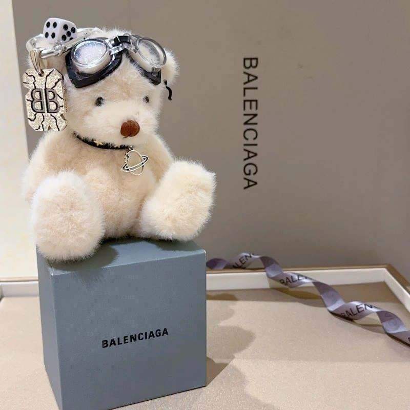 Balenciaga Ornaments WaterResistant 269286