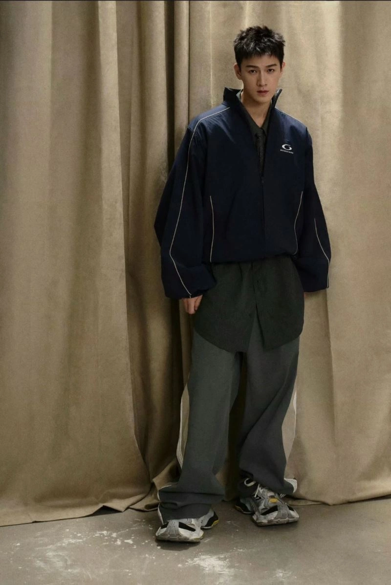 Balenciaga Outwear AllSeason 98682