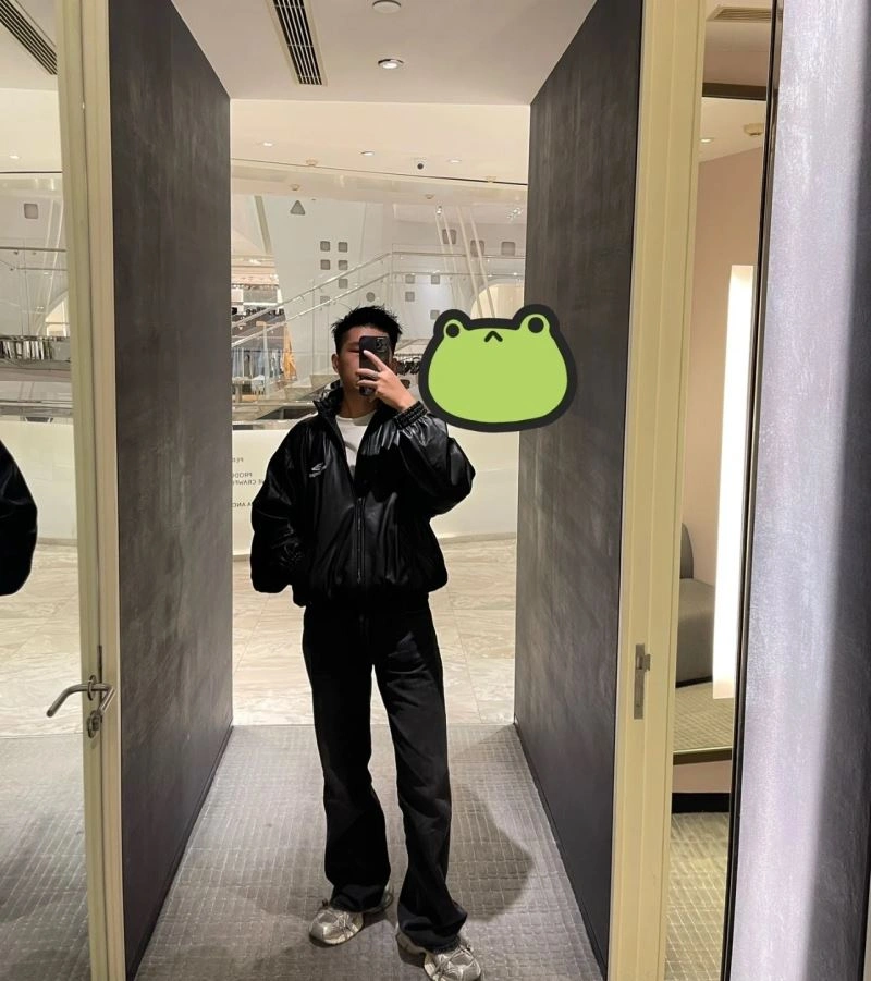 Balenciaga Outwear HighPerformance 98681