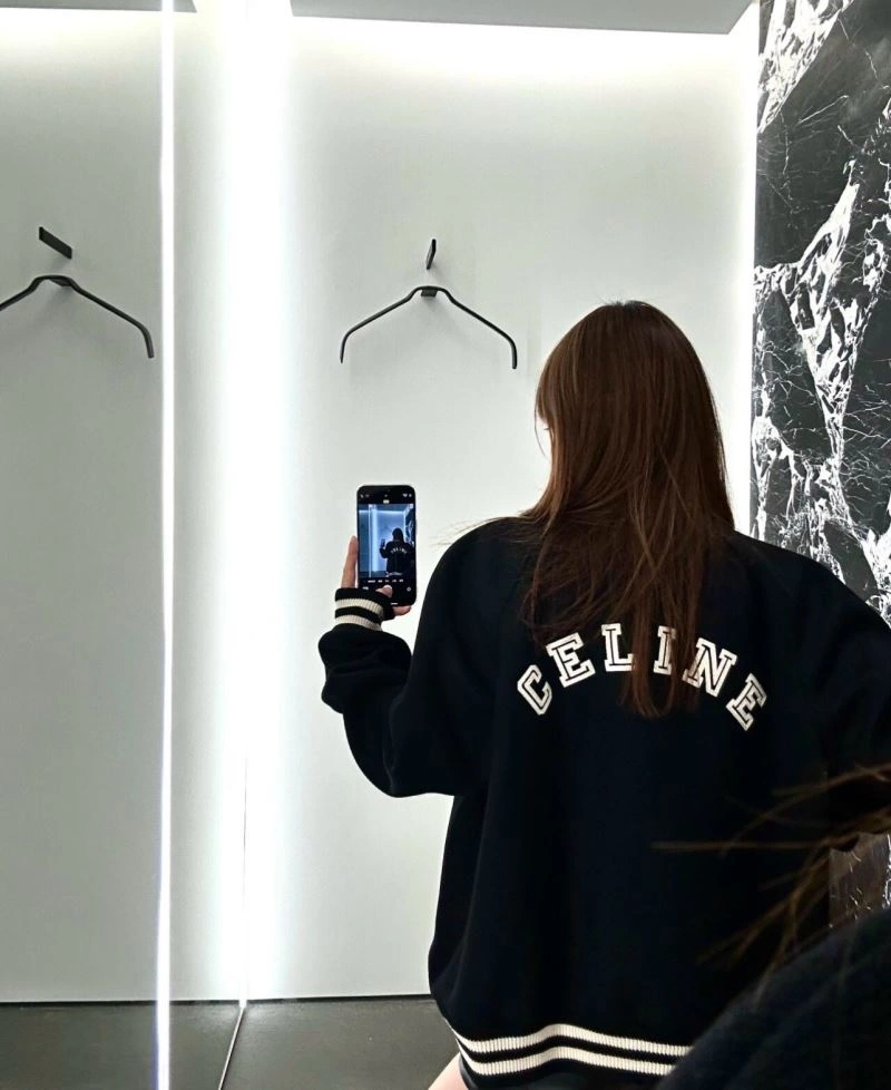 Lightweight Balenciaga Outwear 98719