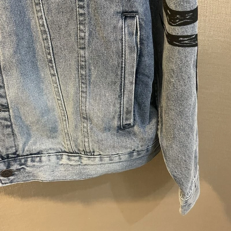 Balenciaga Outwear Breathable 98647