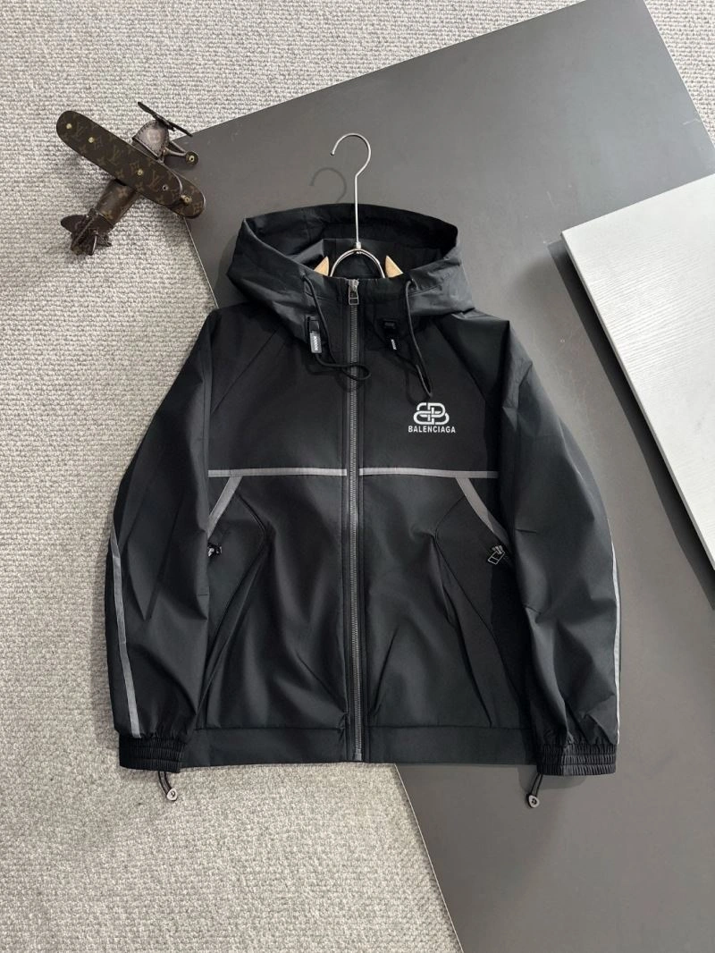 Flexible Balenciaga Outwear 98639