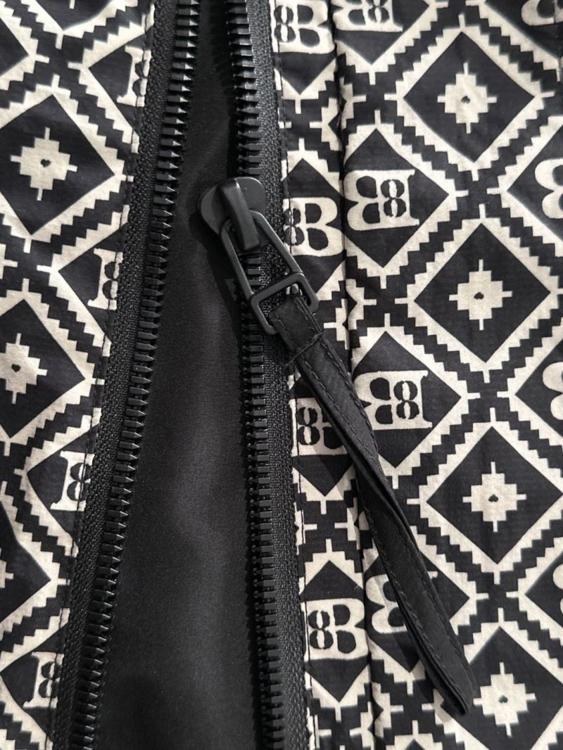 Balenciaga Outwear Unique 98636