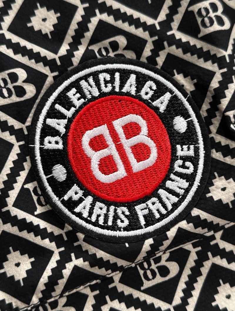 Balenciaga Outwear Unique 98636