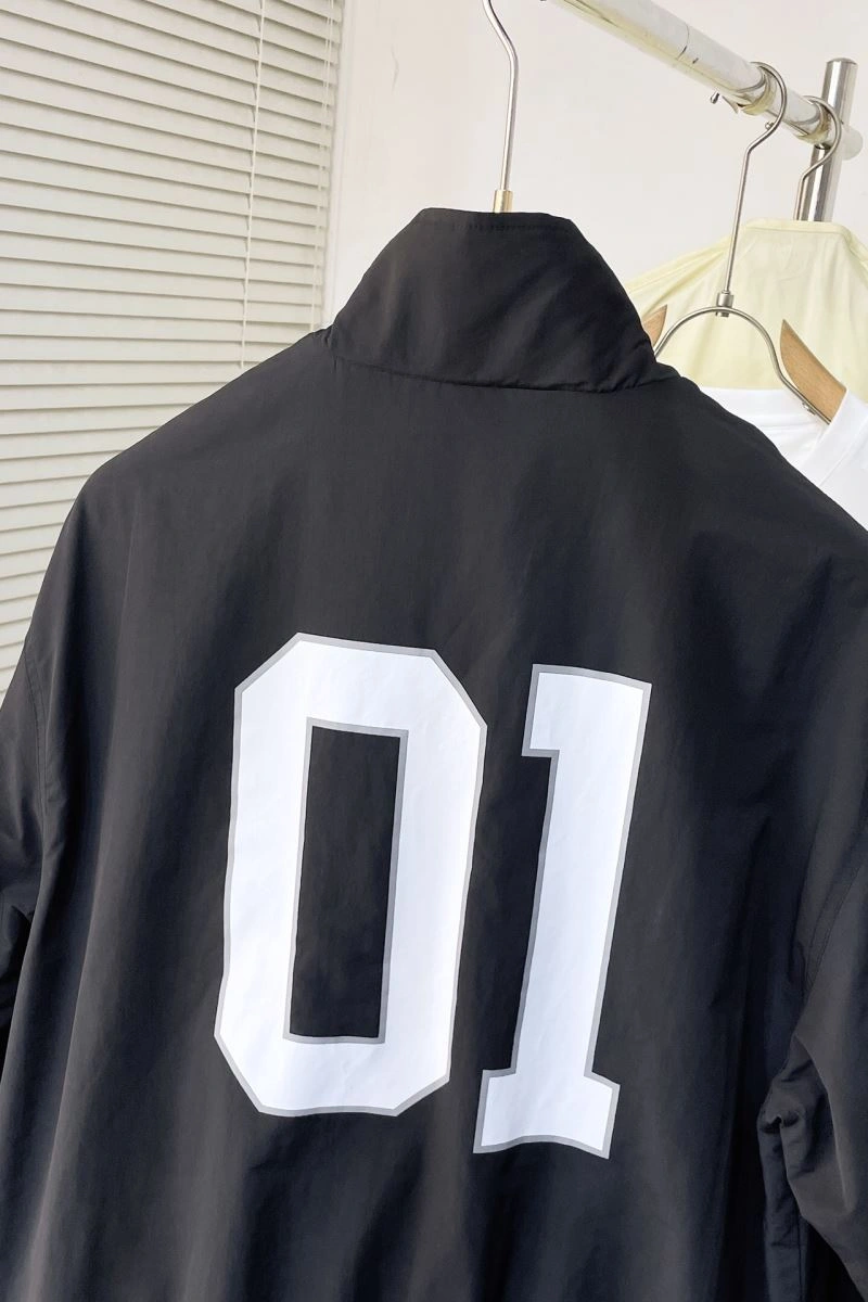 Trendy Balenciaga Outwear 98857