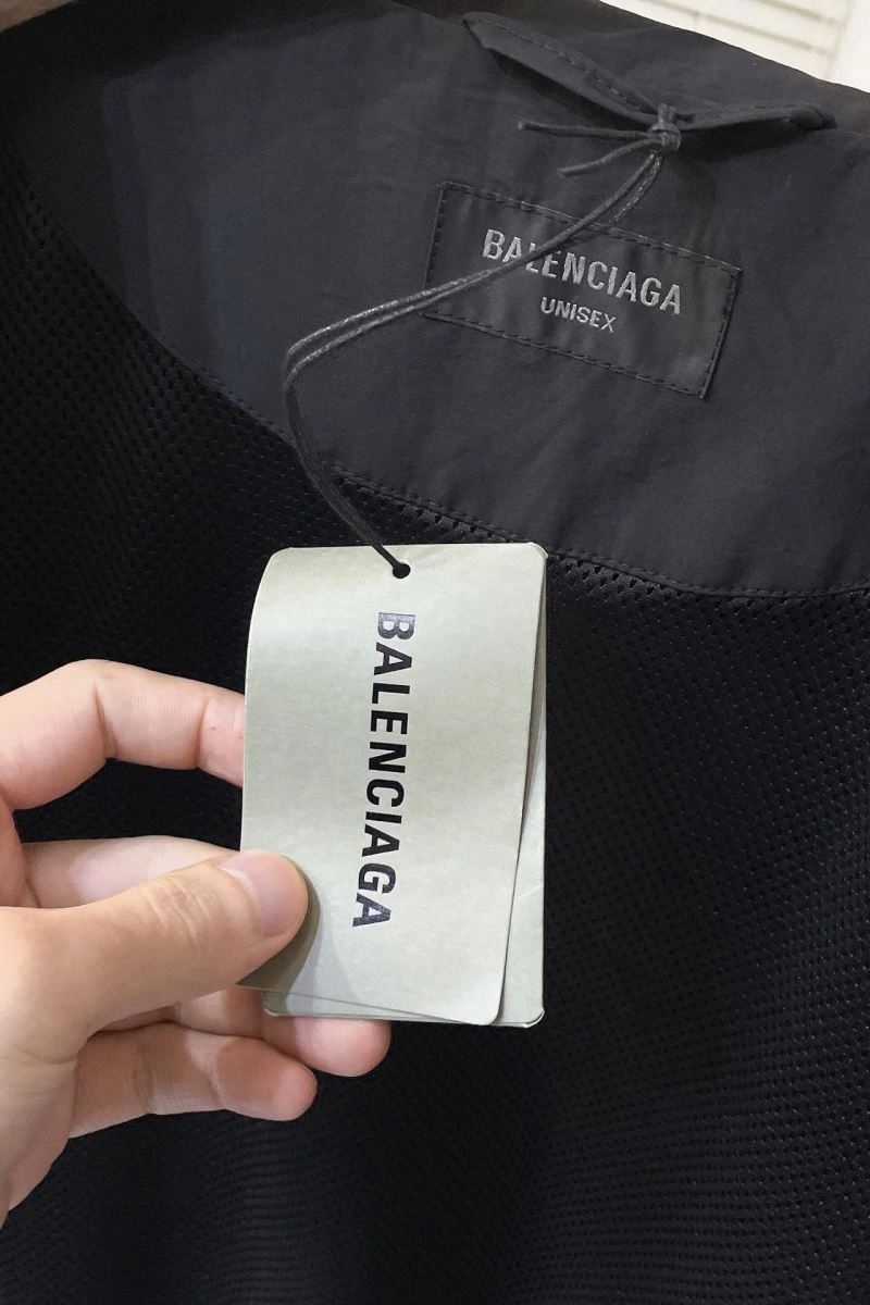 Trendy Balenciaga Outwear 98857
