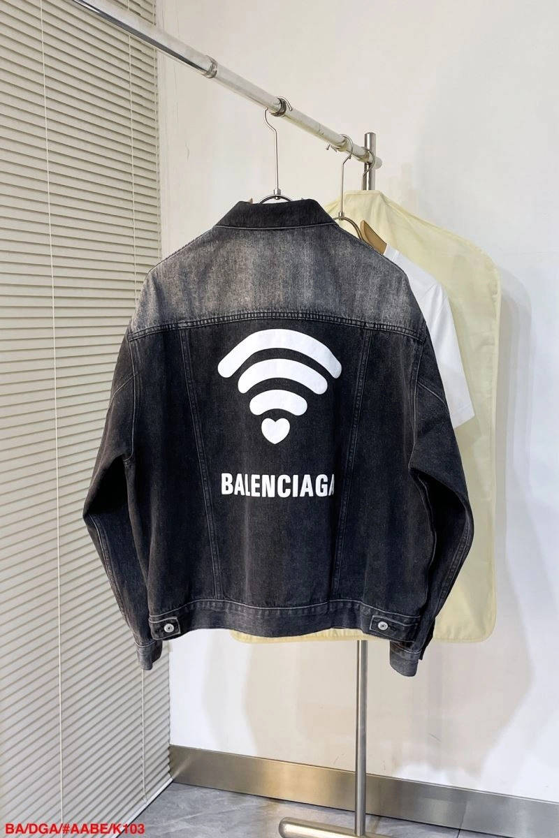 Sleek Balenciaga Outwear 98916