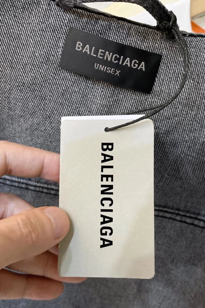 Sleek Balenciaga Outwear 98916