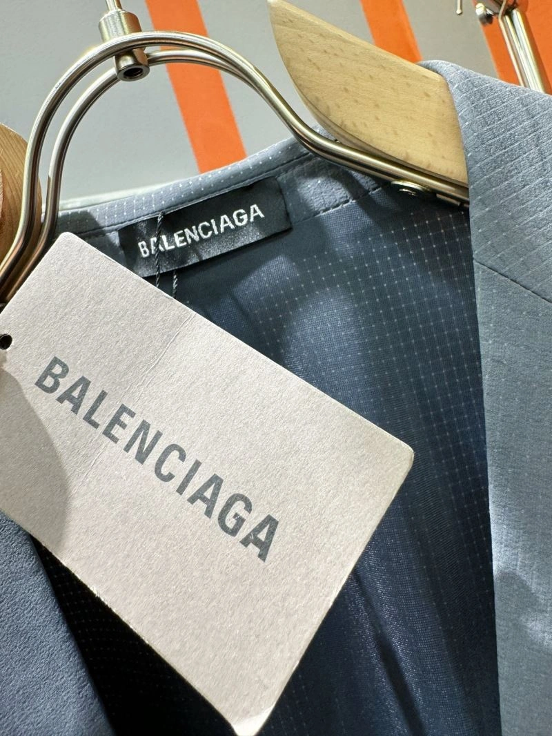 UrbanStyle Balenciaga Outwear 98140