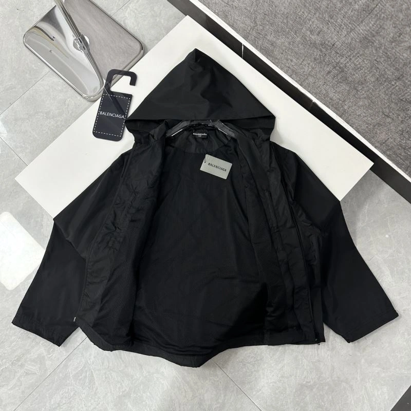 Balenciaga Outwear QuickDry 97875
