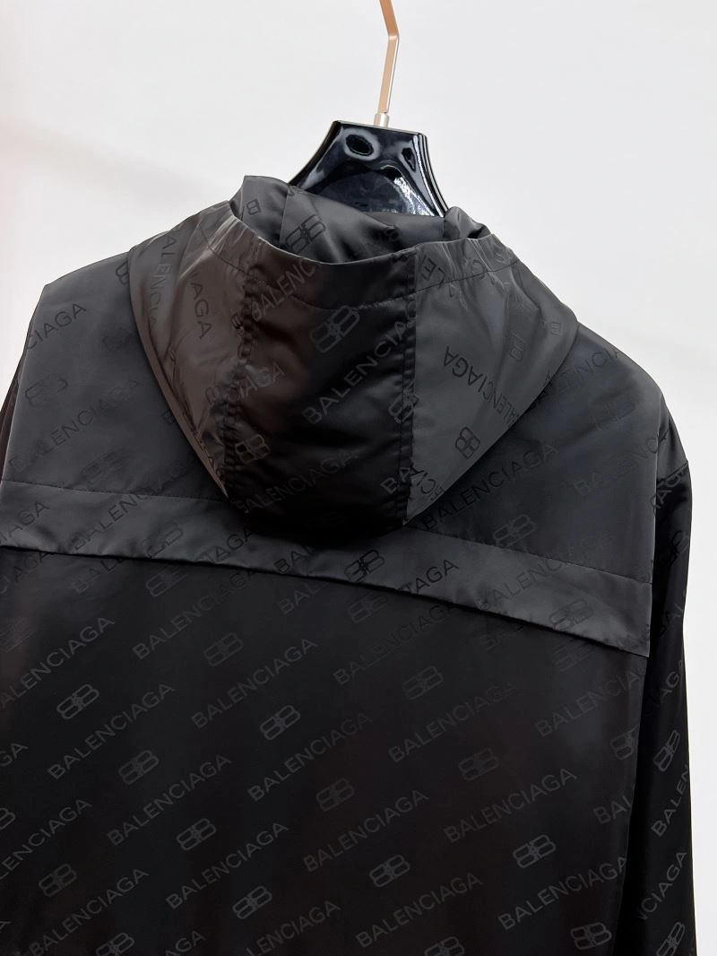 Resilient Balenciaga Outwear 97865
