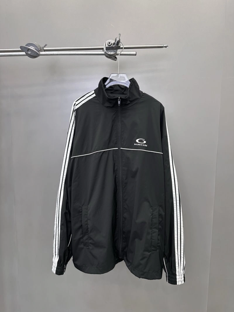 Balenciaga Outwear EasyMatch 96395
