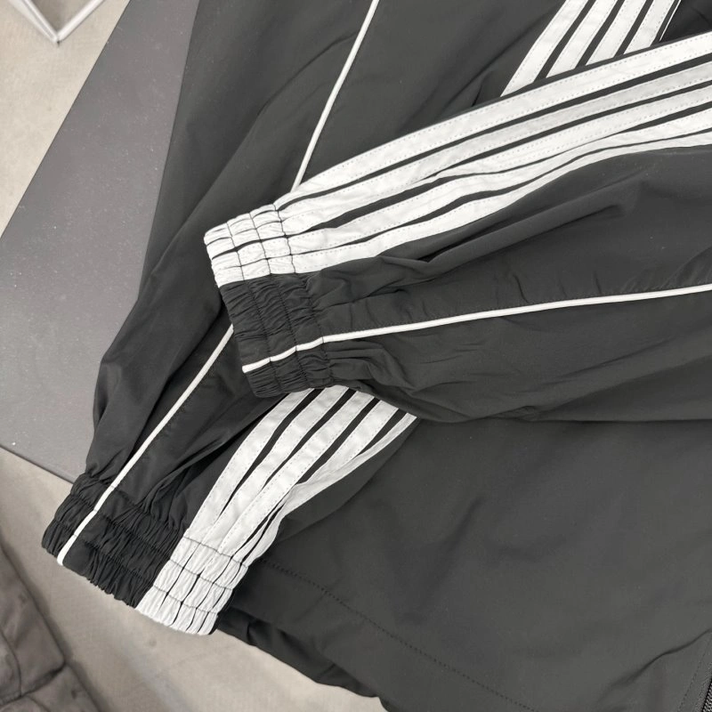 Balenciaga Outwear EasyMatch 96395