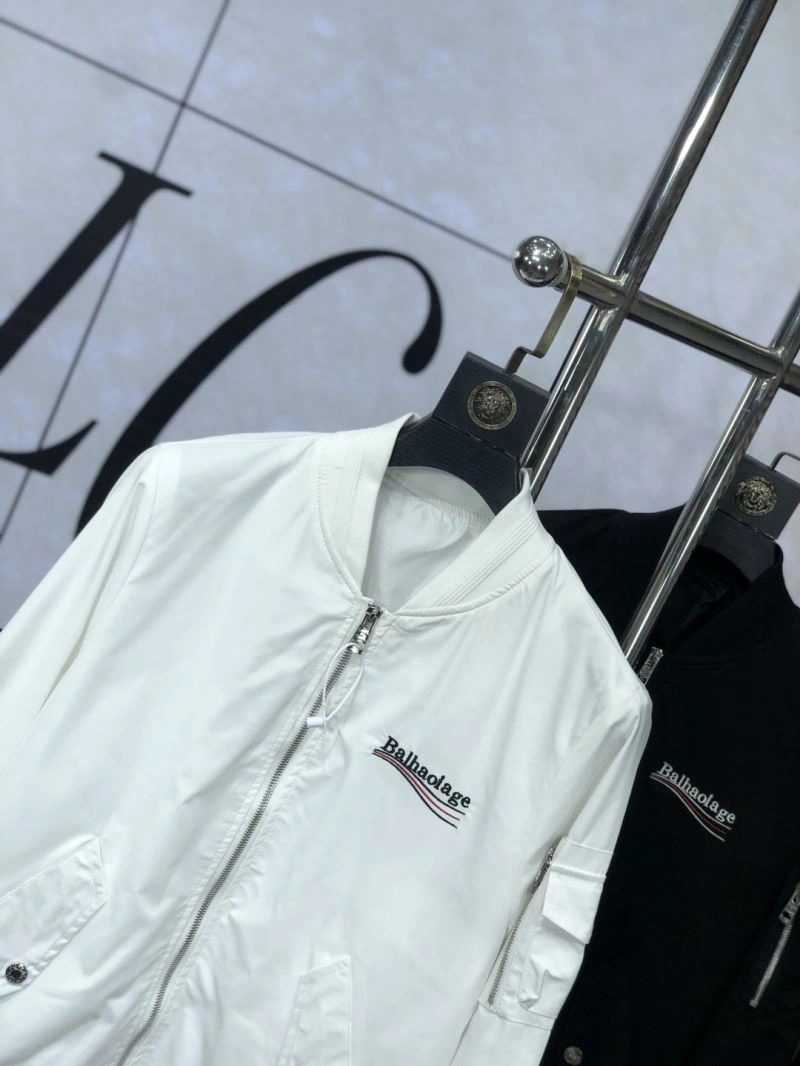 Chic Balenciaga Outwear 97667