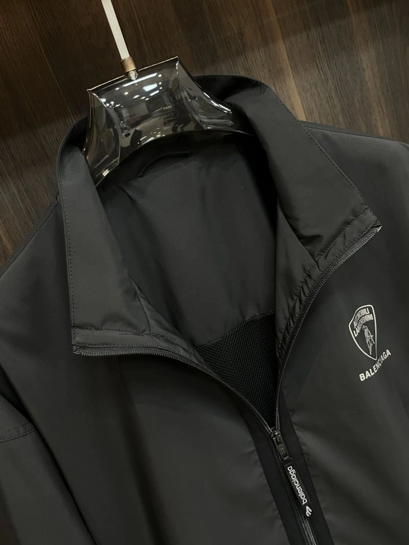 Stretchable Balenciaga Outwear 97735