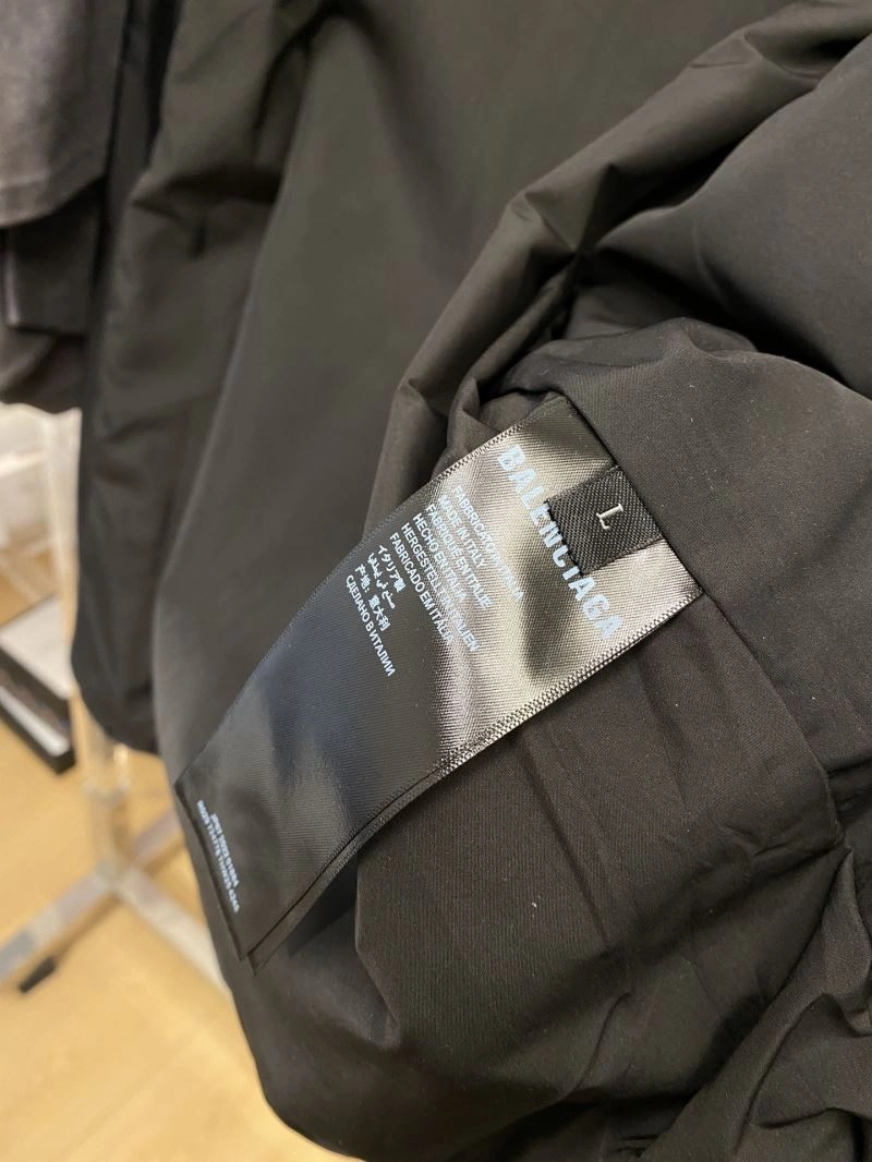 Durable Balenciaga Outwear 97438