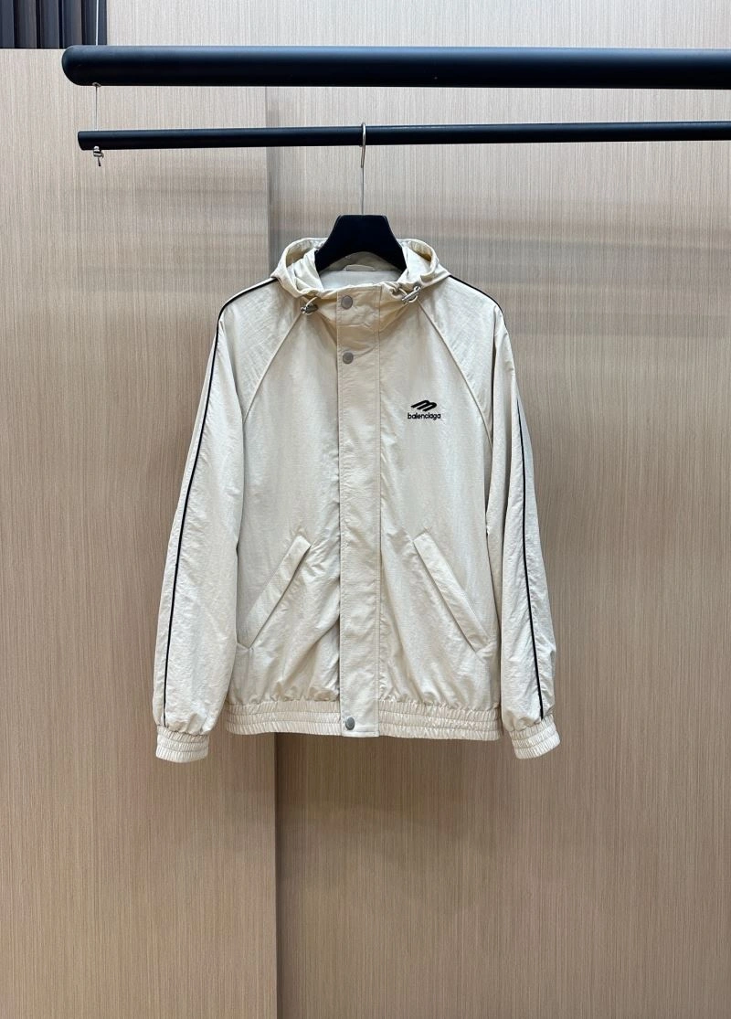 Breathable Balenciaga Outwear 97041