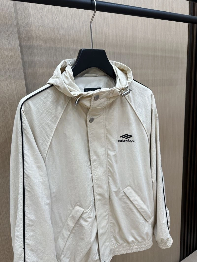 Breathable Balenciaga Outwear 97041