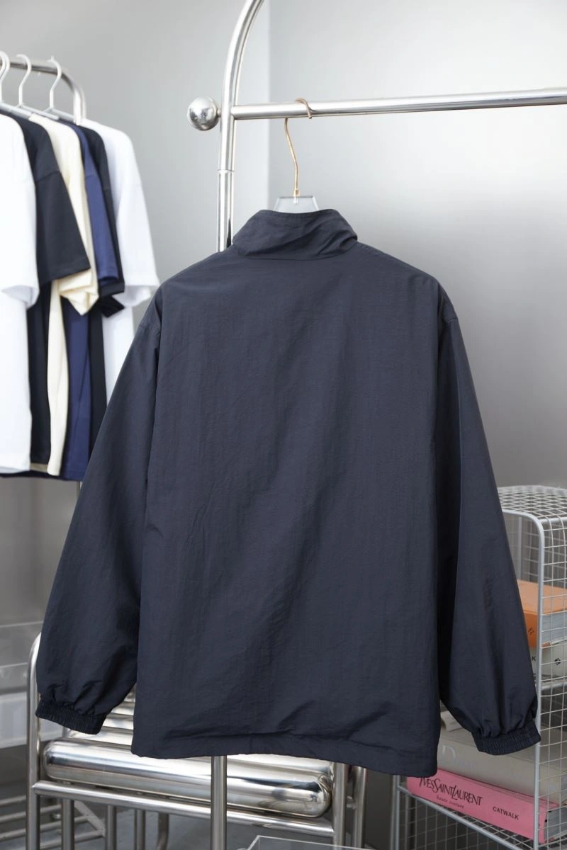 Elegant Balenciaga Outwear 97023