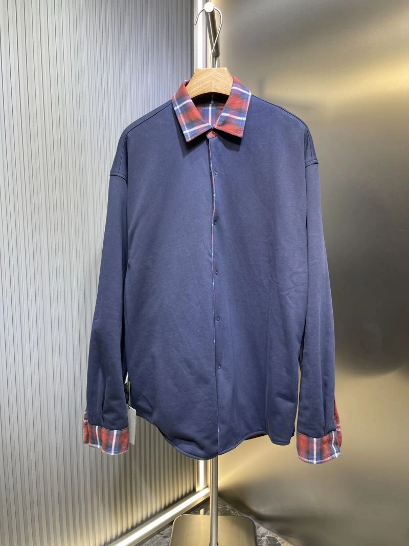 Balenciaga Outwear Snug 97032