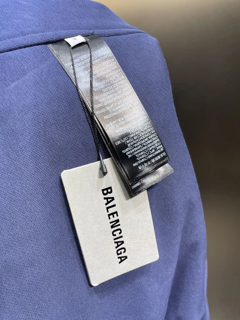 Balenciaga Outwear Snug 97032