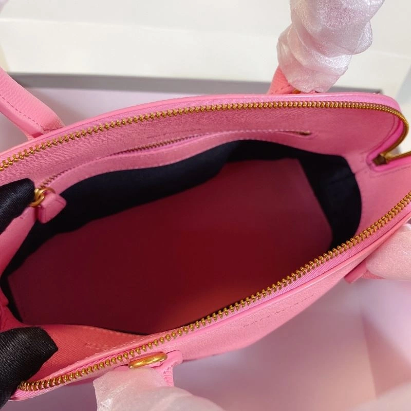 Balenciaga Oversized Letter Shell Bag - Limited Edition WrinkleFree 75228