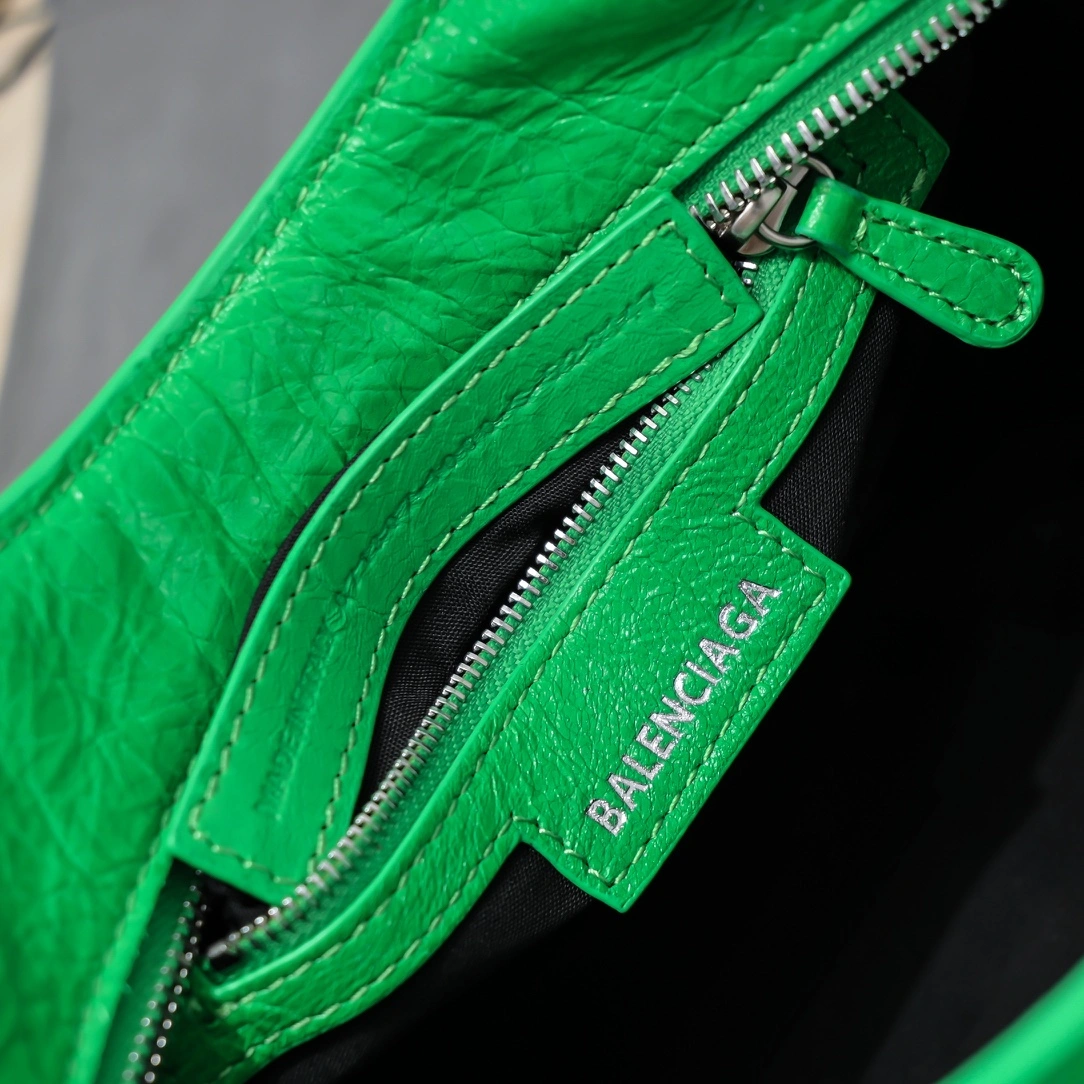 Balenciaga Paris Neo Cagole Heart Mirror Motorcycle Bag TechFriendly 60979