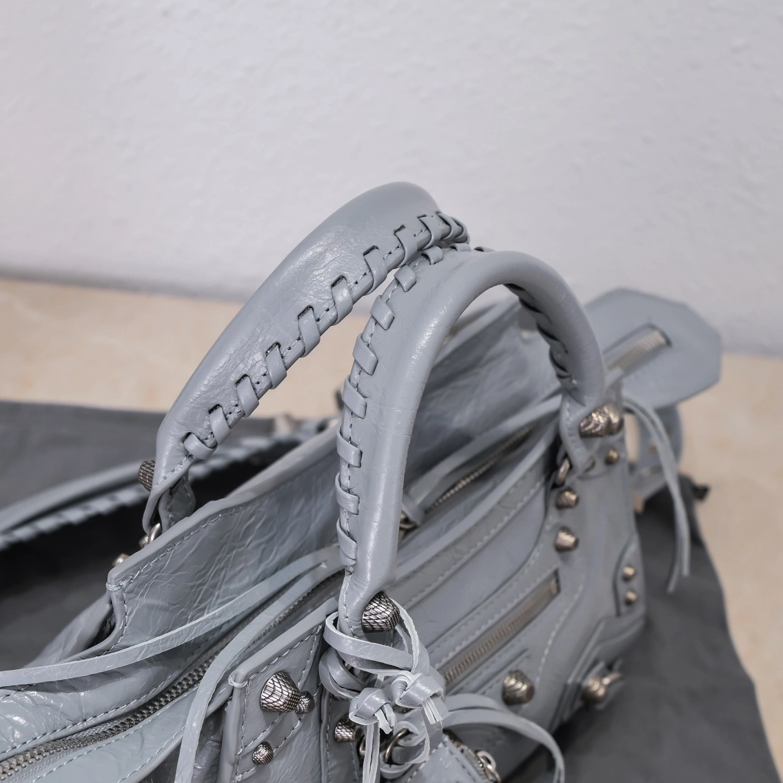 Popular Balenciaga Paris Neo Cagole Heart Mirror Motorcycle Bag 61015