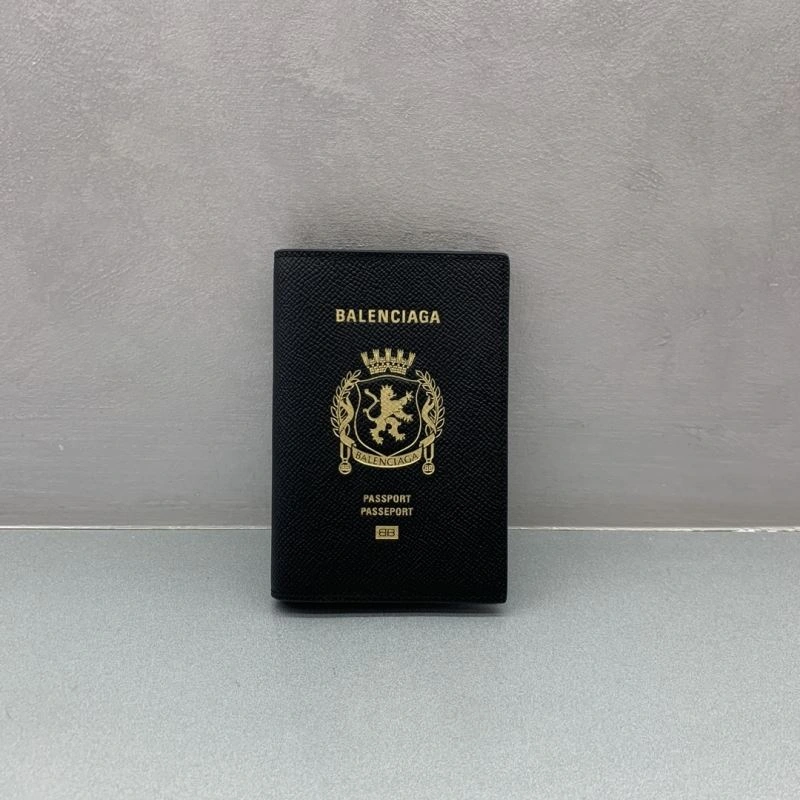 Soft Balenciaga Paris Street-Style Leather Passport Holder 69953