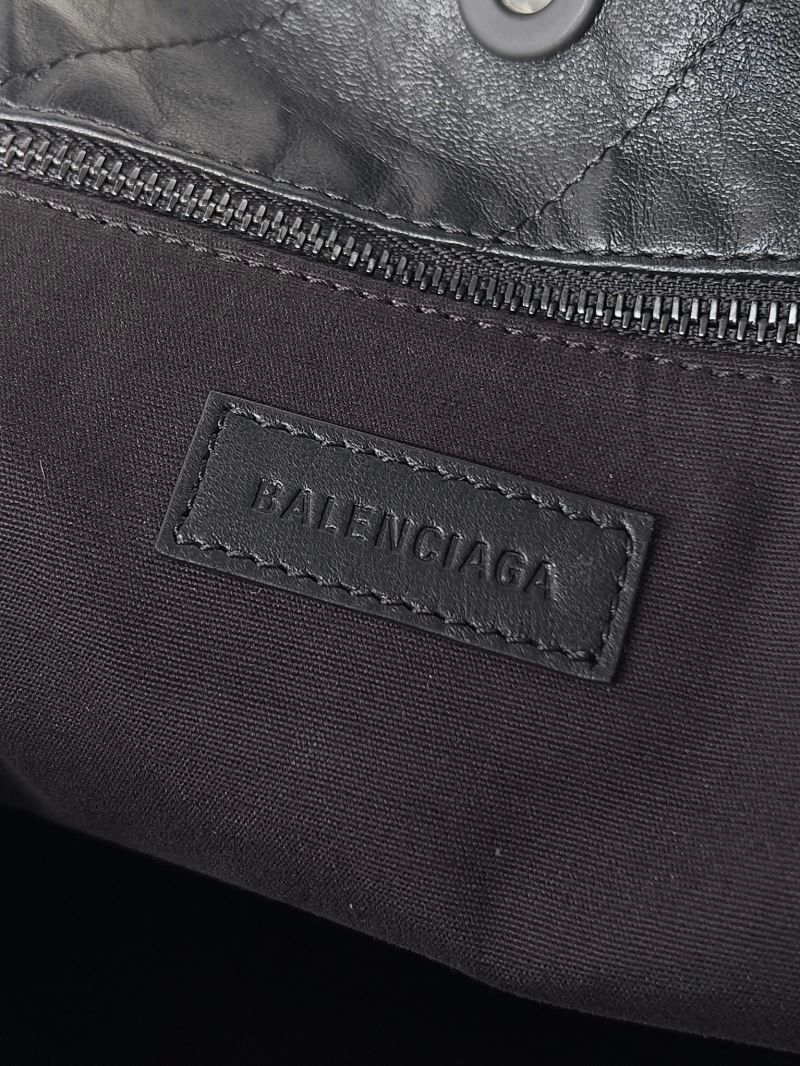 AllSeason Balenciaga Parisian  All-Black Large Tote Bag for Every Occasion 66974