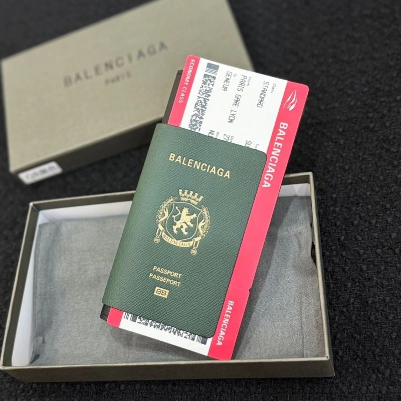 Balenciaga Passport Holders Trendsetting 270492