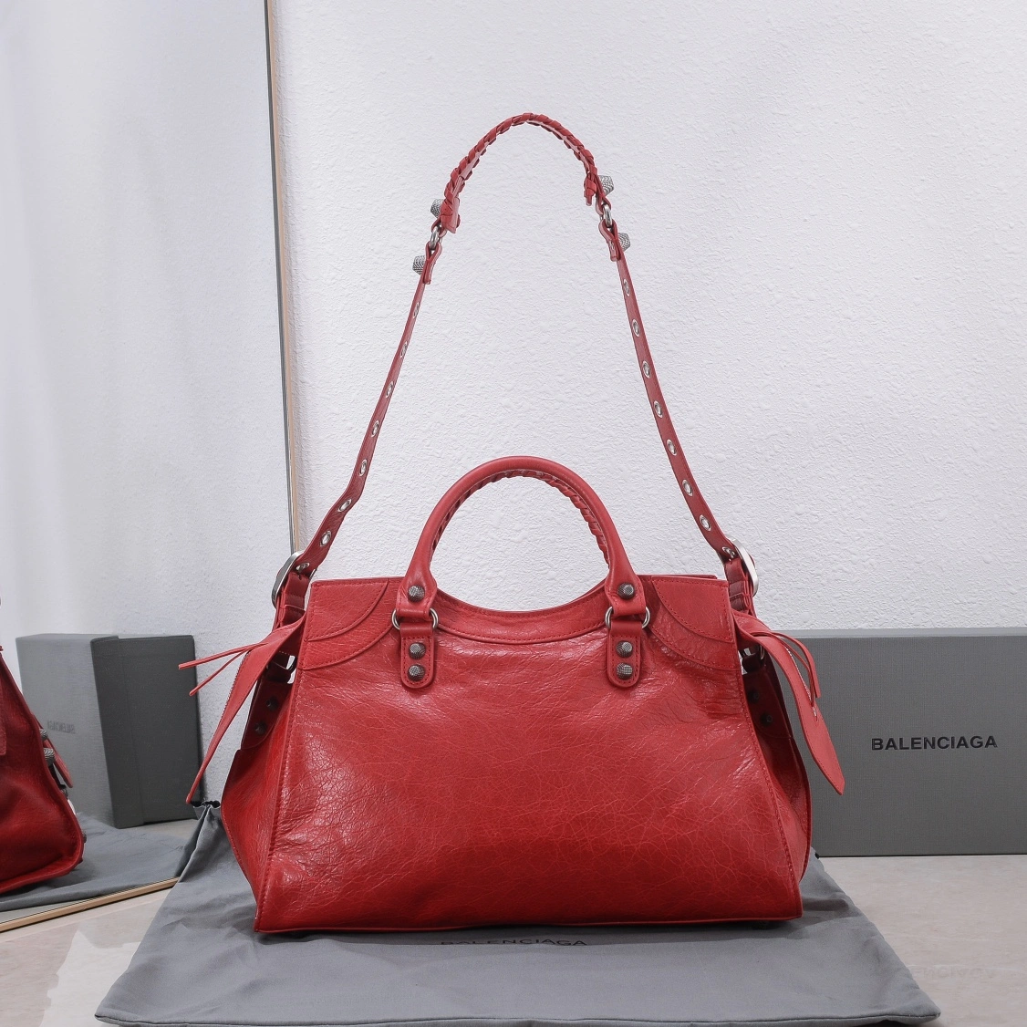 Balenciaga Red Neo Cagole Motorcycle Bag with Heart Mirror Popular 60938
