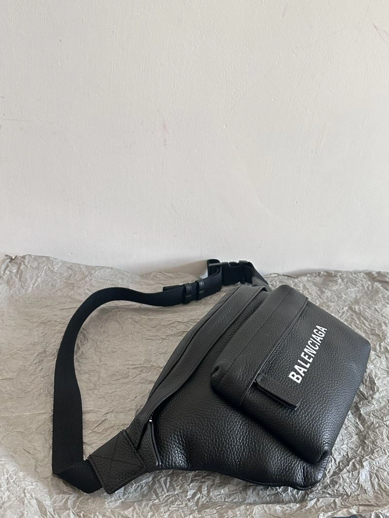 Bold Balenciaga Retro Black Calfskin Waist Bag -  Convenience 72581