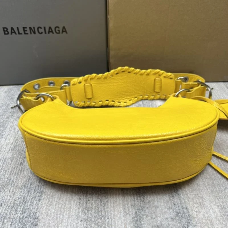 Balenciaga Retro   Le Cagole Half Moon Dumpling Bag Bright 38344