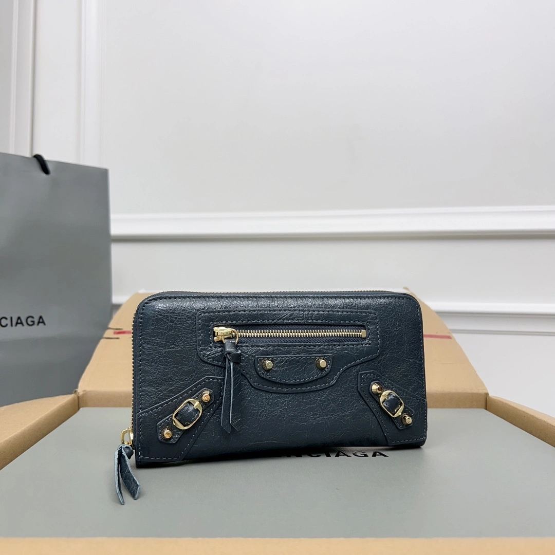 Balenciaga Retro Gray Sheepskin Motorcycle Wallet with Heart Zipper Sporty 60889