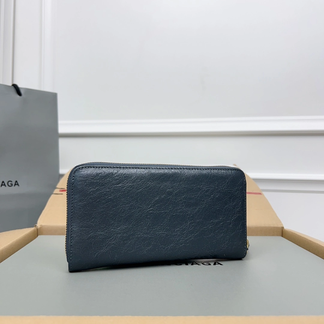 Balenciaga Retro Gray Sheepskin Motorcycle Wallet with Heart Zipper Sporty 60889