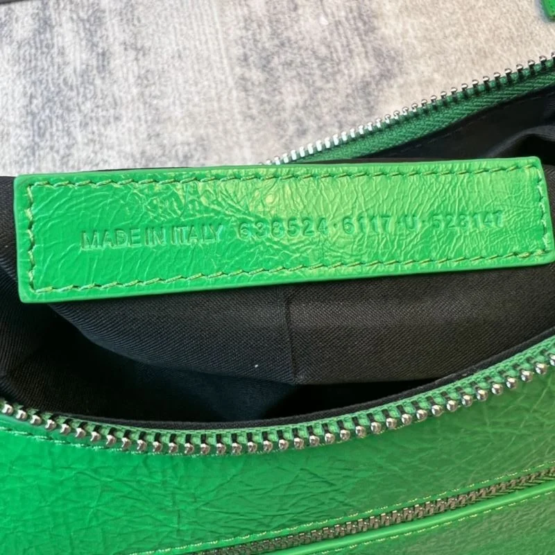 Balenciaga Retro Green  Le Cagole Half-Moon Dumpling Bag Fashionable 38350