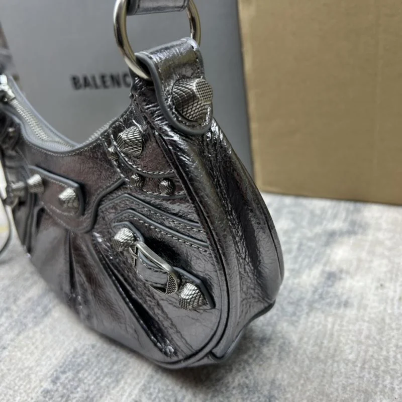 Balenciaga Retro Motorcycle-Inspired Half Moon Dumpling Bag Attractive 38363