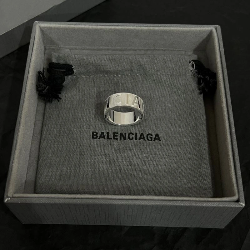 ZipUp Balenciaga Rings 215717