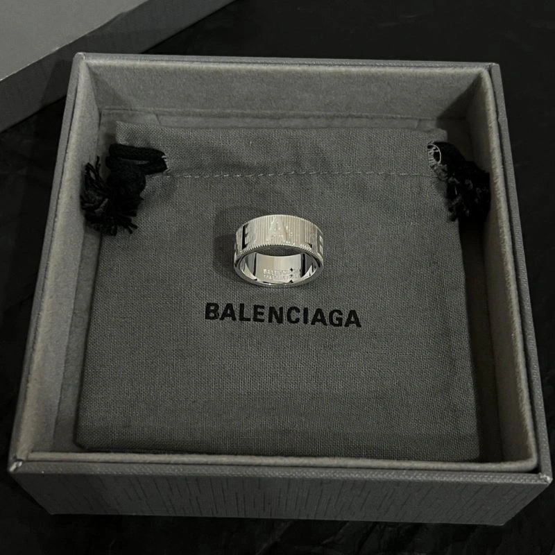ZipUp Balenciaga Rings 215717
