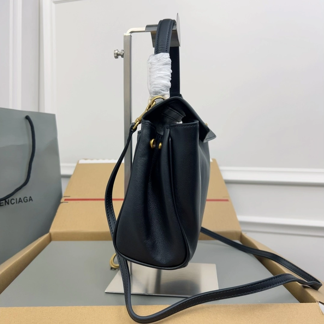 Stylish Balenciaga Rodeo Drive Oversized Luxe  Bag 60914